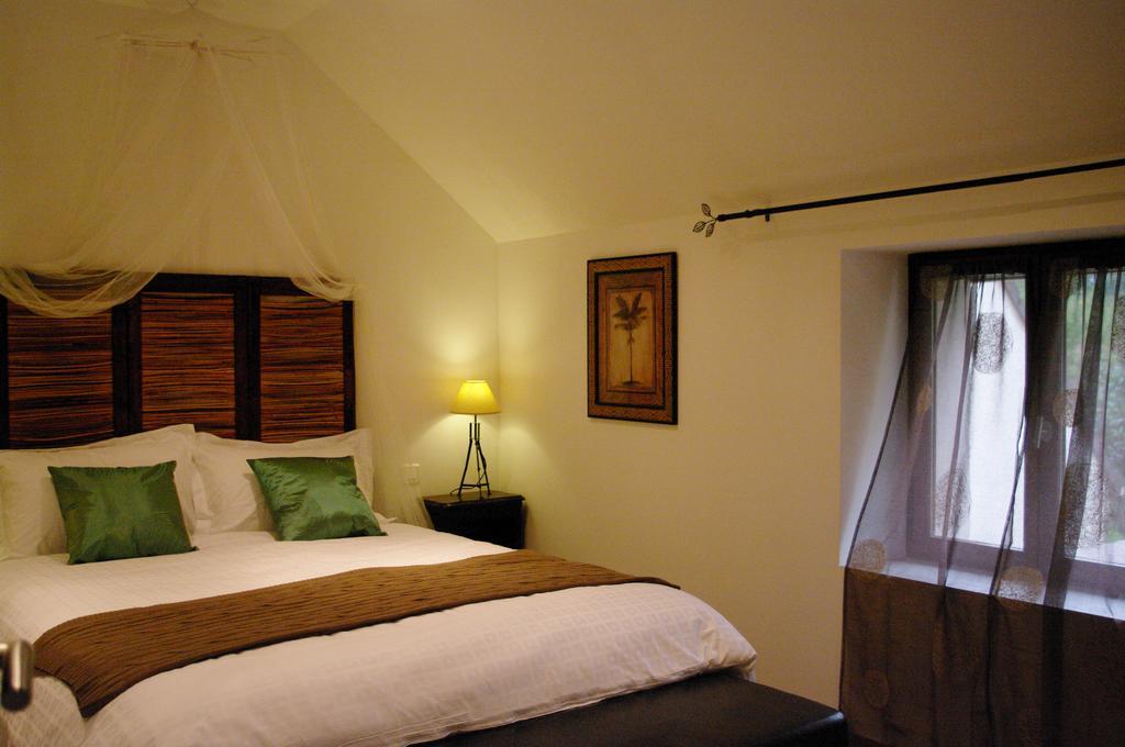 Fontenay-les-BriisEscalebelairアパートメント 部屋 写真